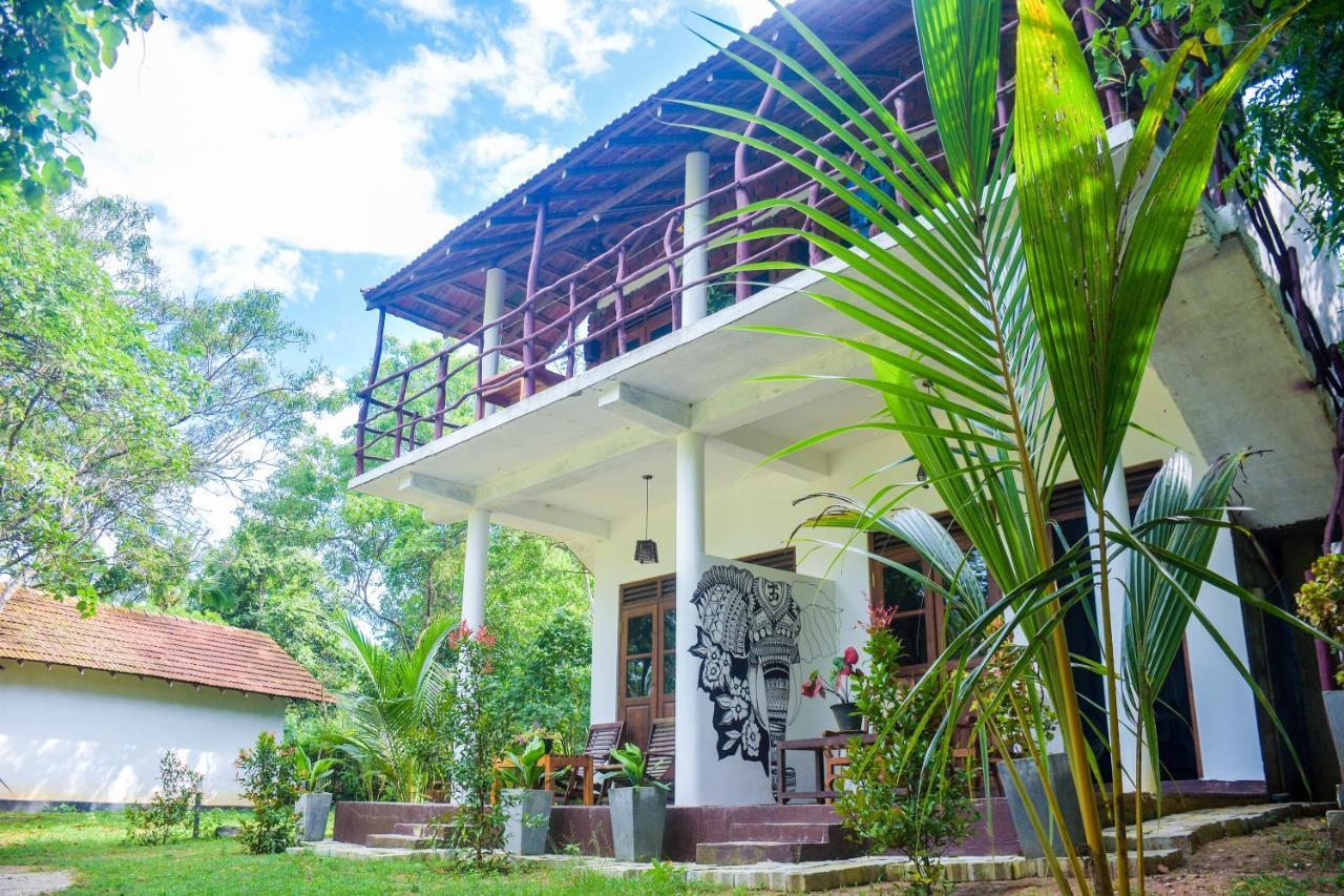 King'S Elephant Cabanas & Restaurant Tangalle Dış mekan fotoğraf